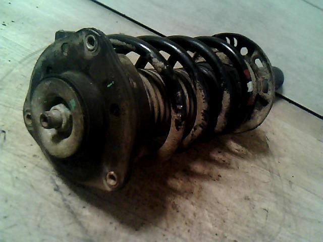 bontott VW PASSAT B6 Bal első Gólyaláb (Lengécsillapító, Rugó)