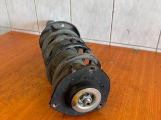 bontott VW PASSAT B6 Bal első Gólyaláb (Lengécsillapító, Rugó)