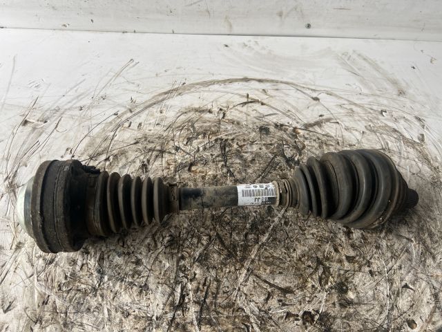 bontott VW PASSAT B6 Bal Féltengely