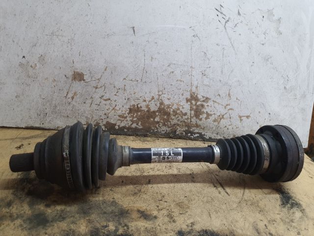 bontott VW PASSAT B6 Bal Féltengely