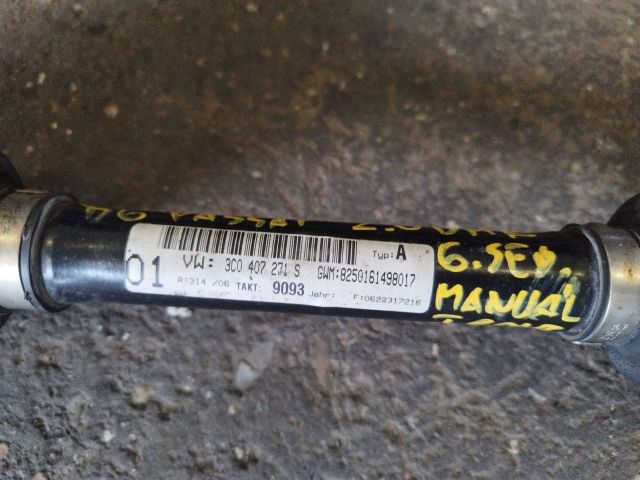 bontott VW PASSAT B6 Bal Féltengely