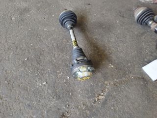 bontott VW PASSAT B6 Bal Féltengely