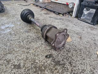 bontott VW PASSAT B6 Bal Féltengely