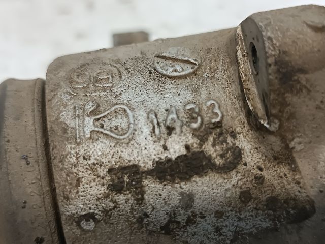 bontott VW PASSAT B6 Bal hátsó Féknyereg Munkahengerrel