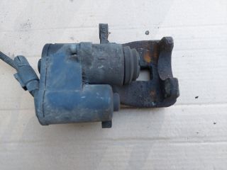 bontott VW PASSAT B6 Bal hátsó Féknyereg Munkahengerrel