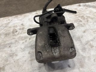 bontott VW PASSAT B6 Bal hátsó Féknyereg Munkahengerrel