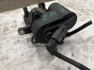 bontott VW PASSAT B6 Bal hátsó Féknyereg Munkahengerrel