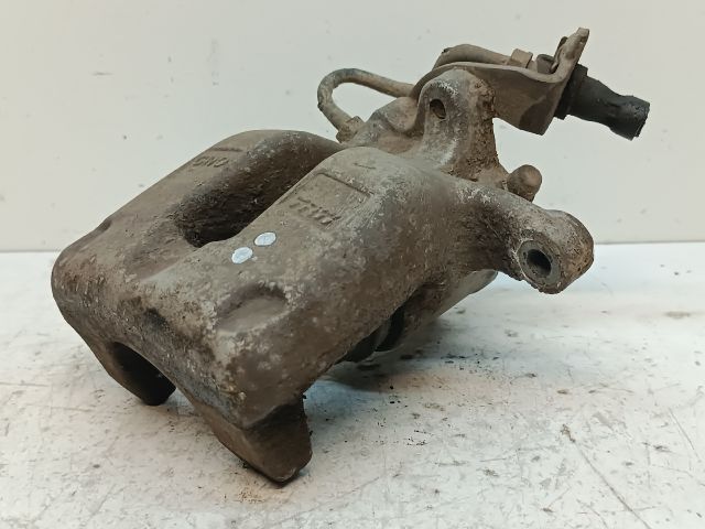 bontott VW PASSAT B6 Bal hátsó Féknyereg Munkahengerrel