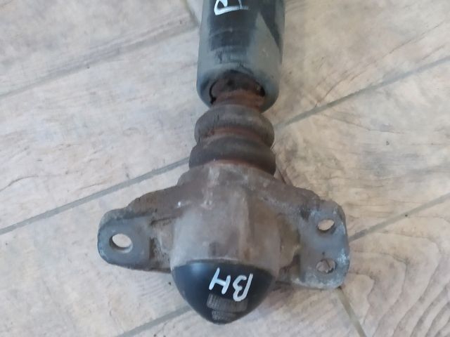 bontott VW PASSAT B6 Bal hátsó Lengéscsillapító