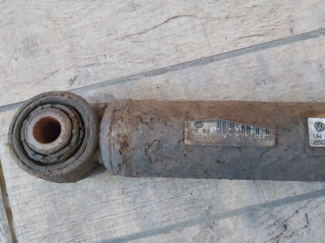 bontott VW PASSAT B6 Bal hátsó Lengéscsillapító