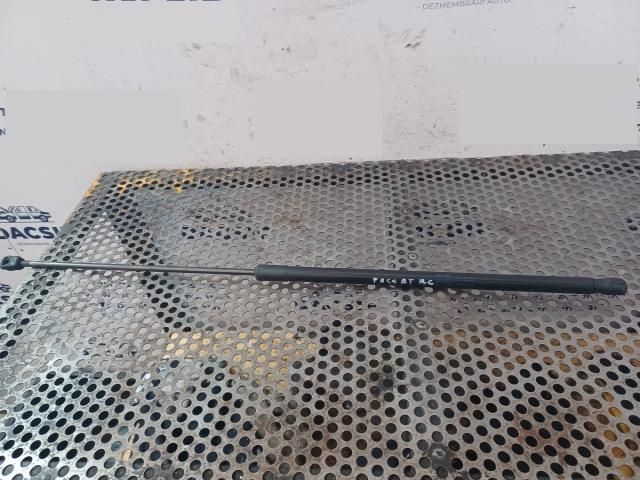 bontott VW PASSAT B6 Bal hátsó Lengéscsillapító