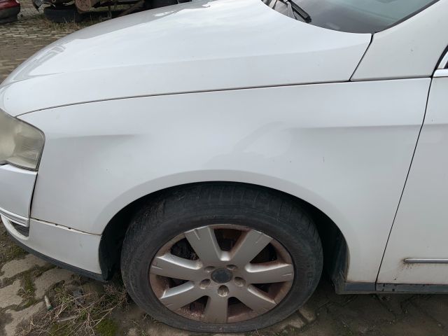 bontott VW PASSAT B6 Bal hátsó Rugó