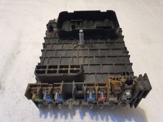 bontott VW PASSAT B6 Biztosítéktábla Motortér