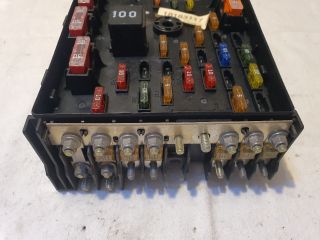 bontott VW PASSAT B6 Biztosítéktábla Motortér