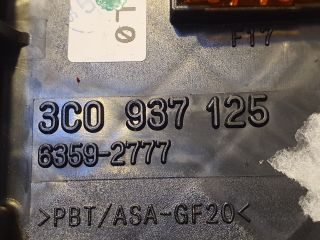 bontott VW PASSAT B6 Biztosítéktábla Motortér