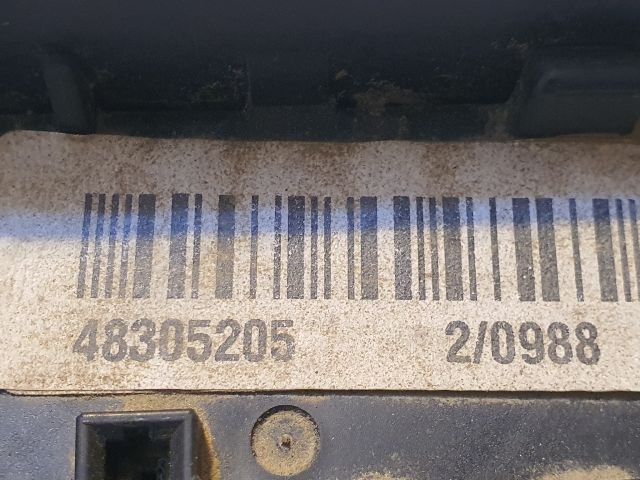 bontott VW PASSAT B6 Biztosítéktábla Motortér