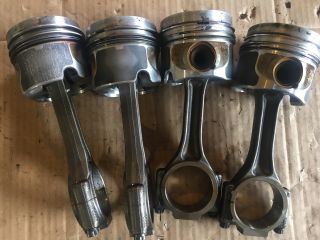 bontott VW PASSAT B6 Dugattyú és Hajtókar