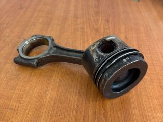 bontott VW PASSAT B6 Dugattyú és Hajtókar