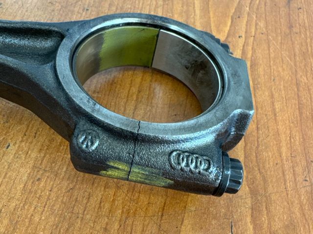 bontott VW PASSAT B6 Dugattyú és Hajtókar