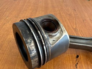 bontott VW PASSAT B6 Dugattyú és Hajtókar