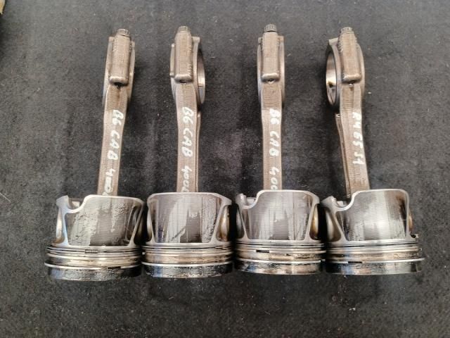 bontott VW PASSAT B6 Dugattyú