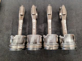 bontott VW PASSAT B6 Dugattyú