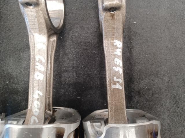 bontott VW PASSAT B6 Dugattyú