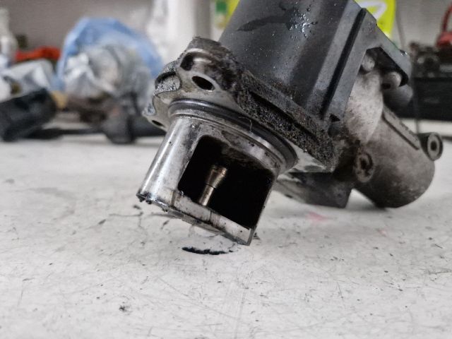 bontott VW PASSAT B6 EGR / AGR Szelep