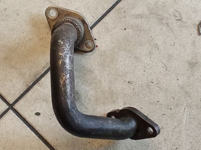 bontott VW PASSAT B6 EGR Hűtő Cső