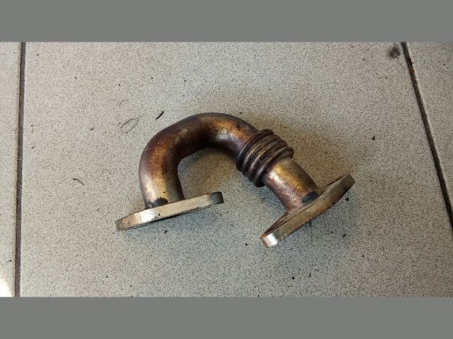 bontott VW PASSAT B6 EGR Hűtő Cső