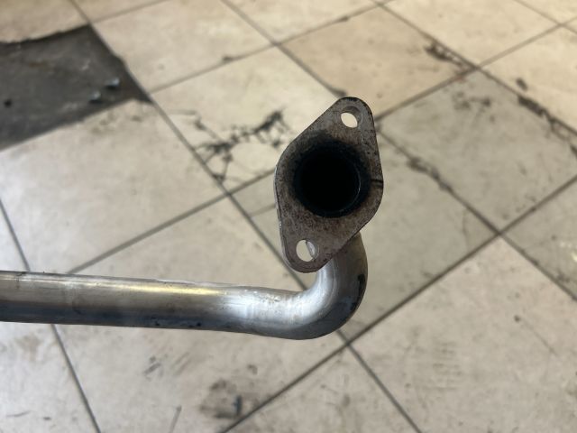 bontott VW PASSAT B6 EGR Hűtő Cső