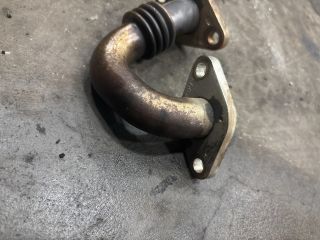 bontott VW PASSAT B6 EGR Hűtő Cső