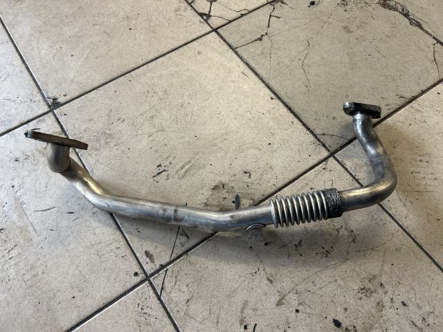 bontott VW PASSAT B6 EGR Hűtő Cső