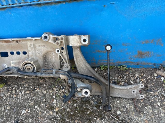 bontott VW PASSAT B6 Első Bölcső