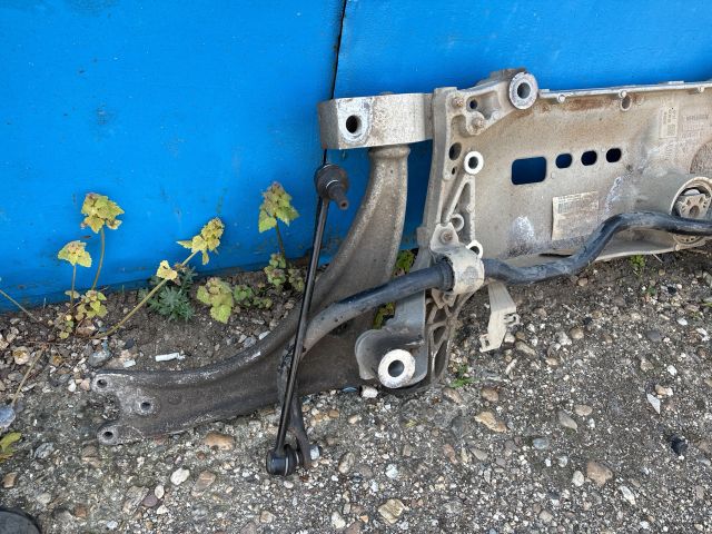 bontott VW PASSAT B6 Első Bölcső