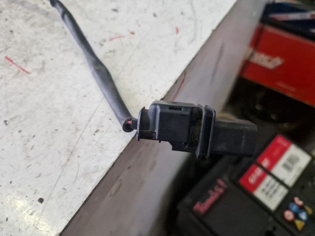 bontott VW PASSAT B6 Első Lambdaszonda