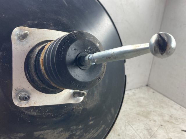 bontott VW PASSAT B6 Fékrásegítő