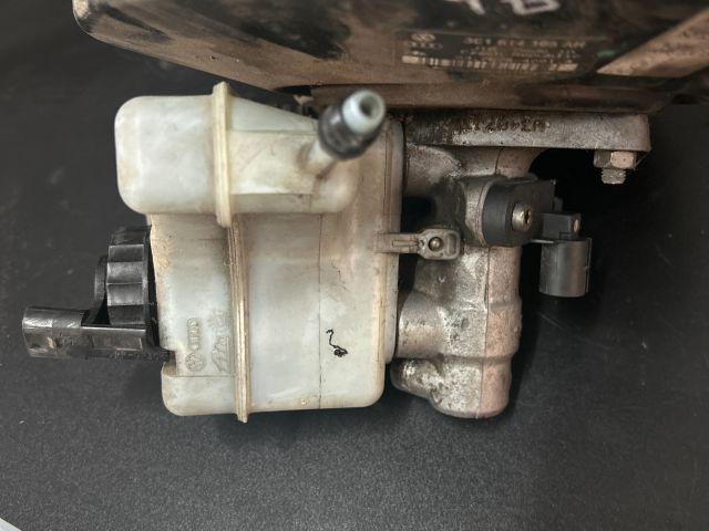 bontott VW PASSAT B6 Fékrásegítő