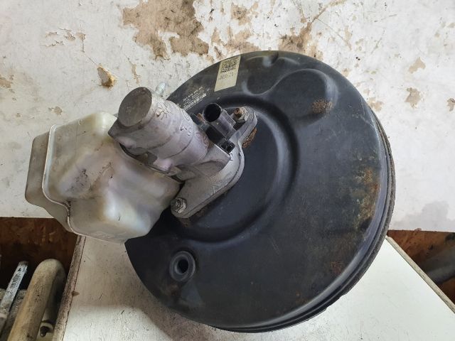 bontott VW PASSAT B6 Fékrásegítő