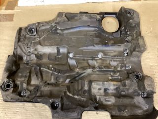 bontott VW PASSAT B6 Felső Motorburkolat