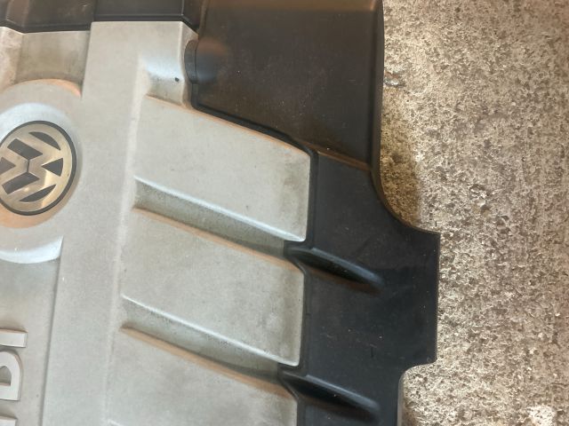 bontott VW PASSAT B6 Felső Motorburkolat