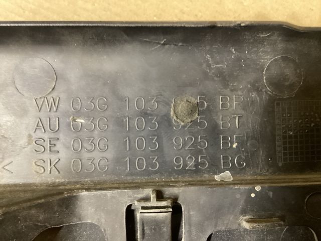 bontott VW PASSAT B6 Felső Motorburkolat