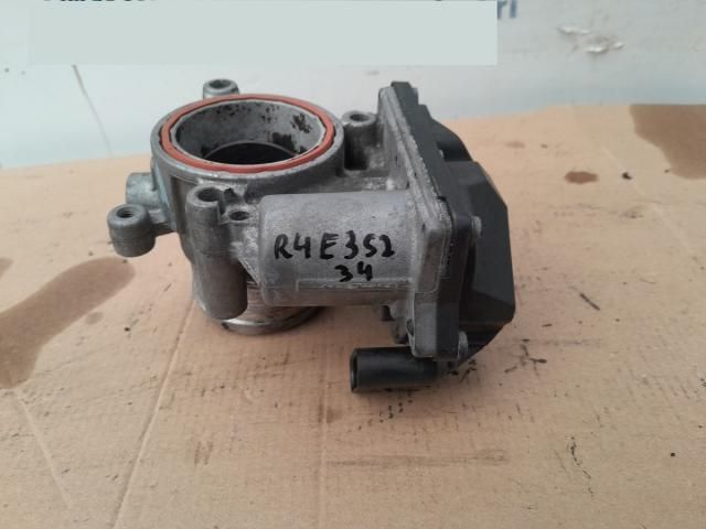 bontott VW PASSAT B6 Fojtószelep (Elektromos)