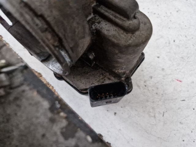 bontott VW PASSAT B6 Fojtószelep (Elektromos)