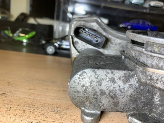 bontott VW PASSAT B6 Fojtószelep (Elektromos)