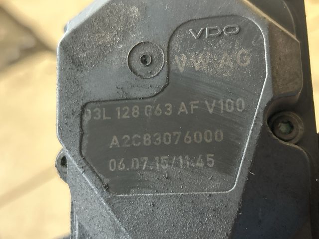 bontott VW PASSAT B6 Fojtószelep (Elektromos)