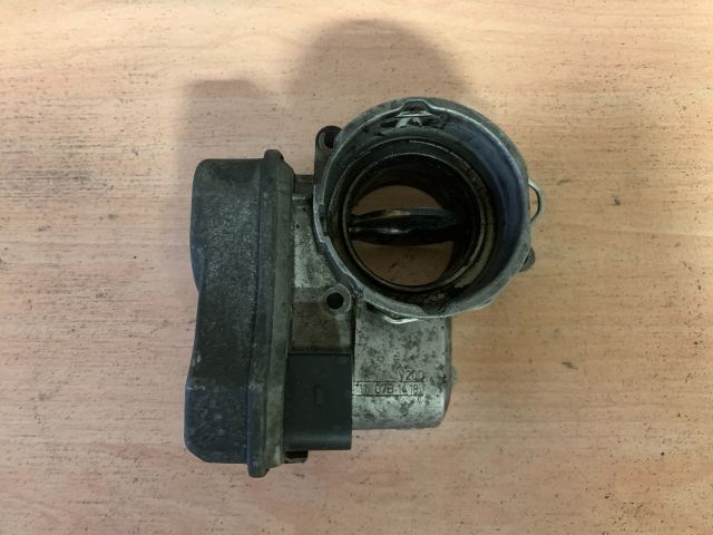 bontott VW PASSAT B6 Fojtószelep (Elektromos)