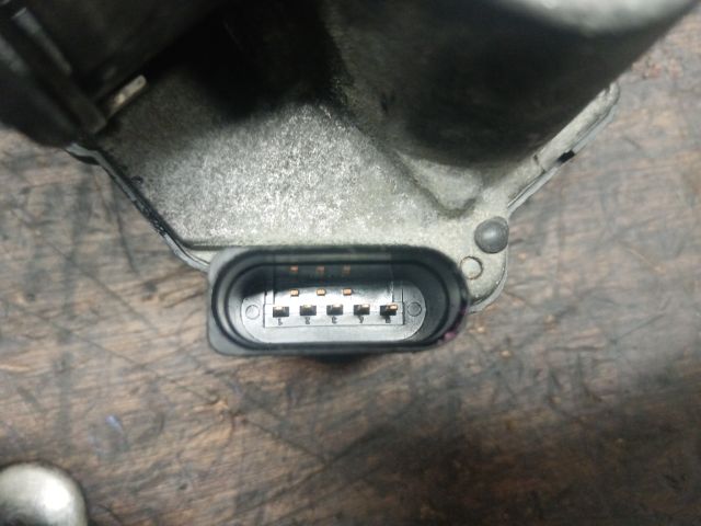 bontott VW PASSAT B6 Fojtószelep (Elektromos)