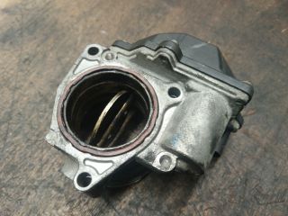 bontott VW PASSAT B6 Fojtószelep (Elektromos)