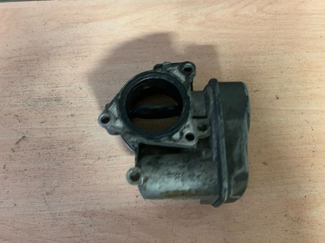 bontott VW PASSAT B6 Fojtószelep (Elektromos)